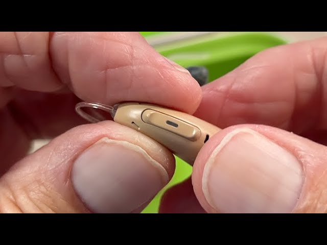 How to turn the volume up and down on Phonak Hearing Aids
