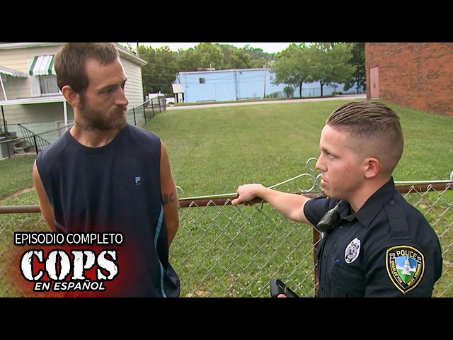 One of the Two Men Runs Away While Handcuffed | Season 31 Episode 26 | COPS in Spanish