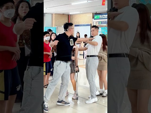 One Push of Injustice. One Act of Courage. 🙏 #EverydayHero #KindnessInAction #ProtectTheVulnerable