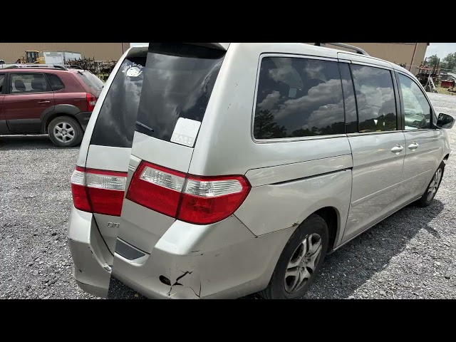 STOCK# 28069 2006 Honda Odyssey  5FNRL38656B438631