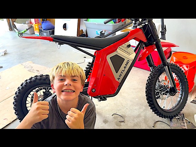BUiLDiNG DAXTON'S NEW WHiP! (this is what he spent his modeling money on)