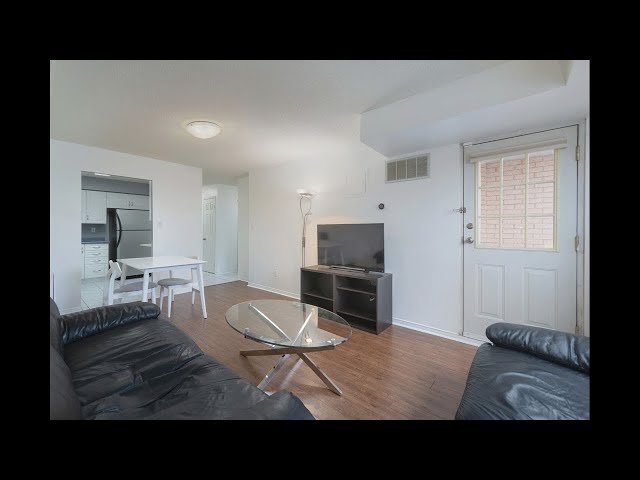 2 Bedroom 2 Bathroom Low-Rise Suite In Streetsville Mississauga | Condo Listing Presentation