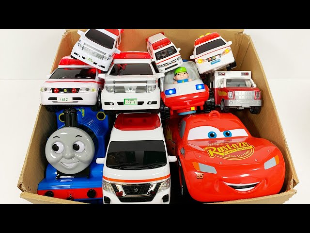 救急車ミニカーが走る。緊急走行テスト！坂道走る！サイレン鳴る☆ Ambulance minicar runs in an emergency with sirens sounding