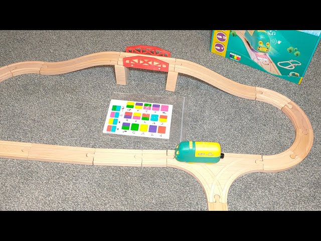 Robobloq Kids Coding Express Intelligent Robot Train (Review)