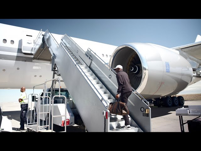 Coach Prime & Colorado Arrives In Atlanta for Game vs Ga Tech