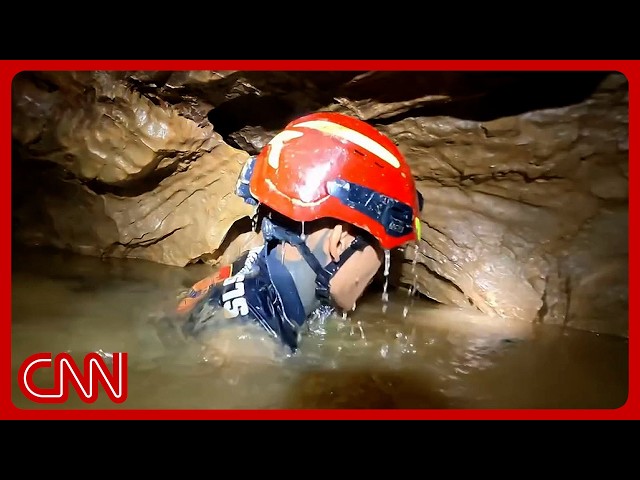 Laos cave rescue: Divers race to reach 7 trapped in flooded cave