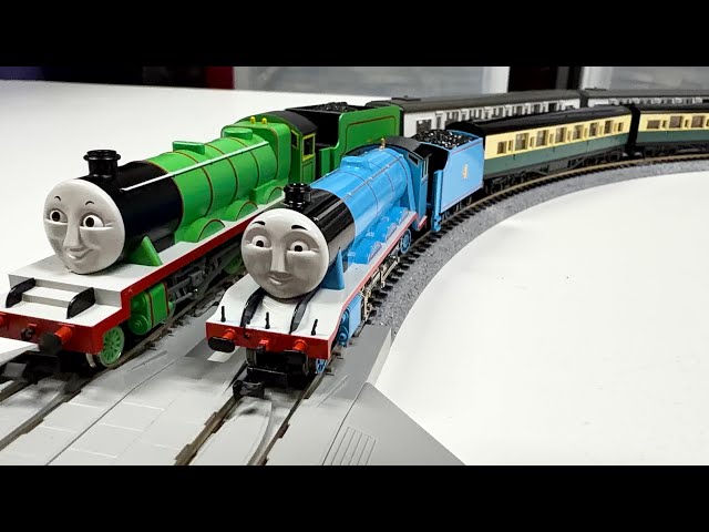 New! Bachmann Trains N Scale Gordon’s Express Coaches - Thomas & Friends