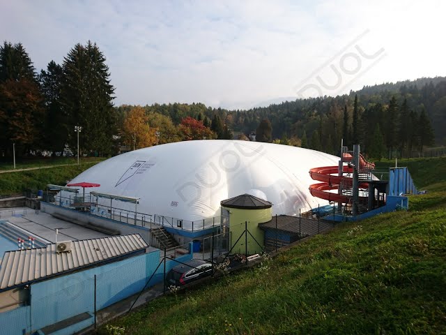 Pool dome: 360° Virtual Tour