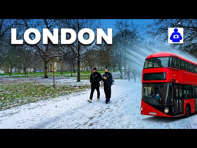 London's Beautiful First Snowfall 2026 Walk ❄️ Luxury Shopping Streets | 4K