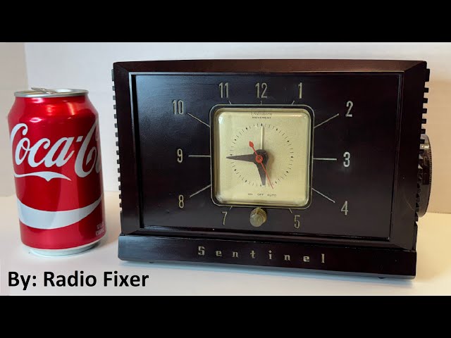 Sentinel AM Tube Radio Restoration | Capacitor Repair & Dial Lens Polishing