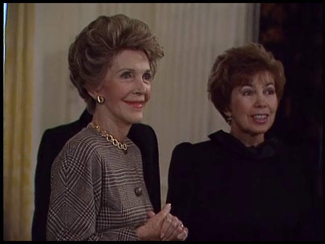 Washington Summit, Nancy Reagan gives a White House Tour for Raisa Gorbachev (Description)