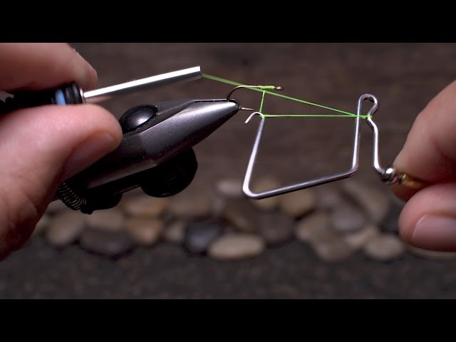 How to Use a Whip Finish Tool