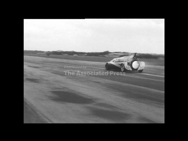 GREEN MONSTER - RECORD DRAGSTER