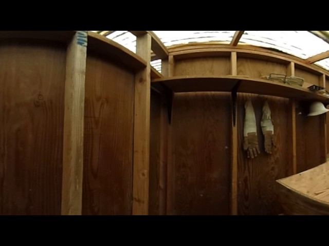 Inside the Punahou Apiary