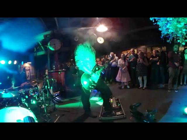 Hey Jude (360 VR) - Wired