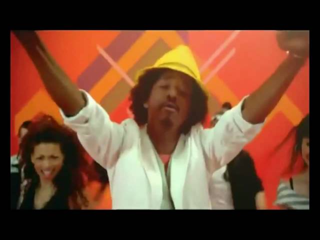 Wavin' Flag - K`naan  &  David Bisbal  Mundial 2010 (Video Oficial)   [HD]
