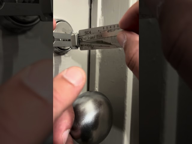 How To Use A Lishi Tool To Open A Door