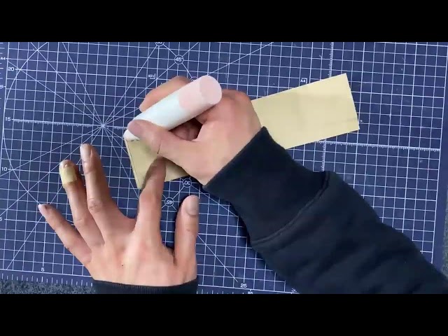 I couldn't throw away a Starbucks paper bag so I cut it out and made this!スタバの紙袋が捨てられなかったから作ってみました？！