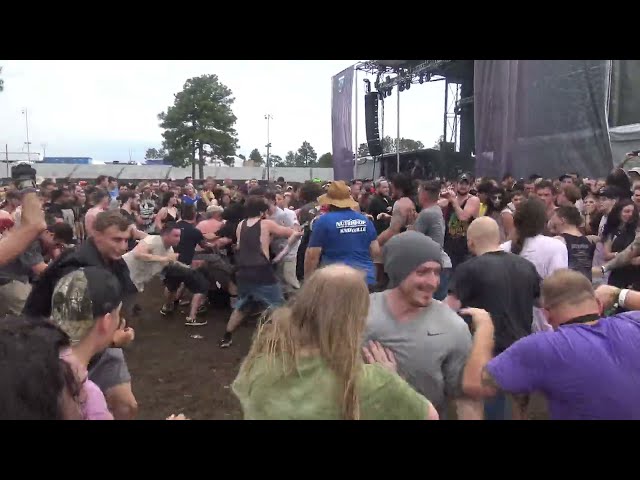 Knocked Loose - Mistakes Like Fractures (short) - Epicenter 2019 - LIVE - Mosh Pit - Hardcore Scene