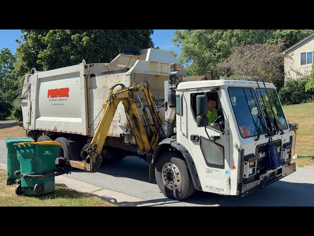 Waste Management Rental Heil Python Side Loader Garbage Truck 