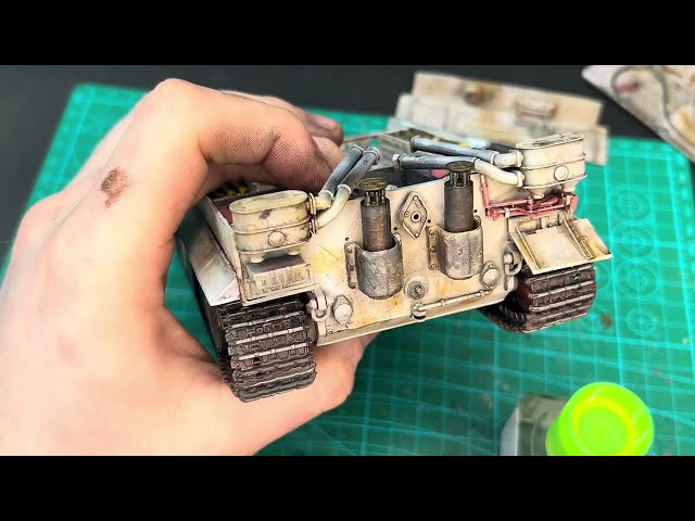 Rusty Tank Exhaust Painting Tutorial | Realistic Weathering & Burnt Metal Effects