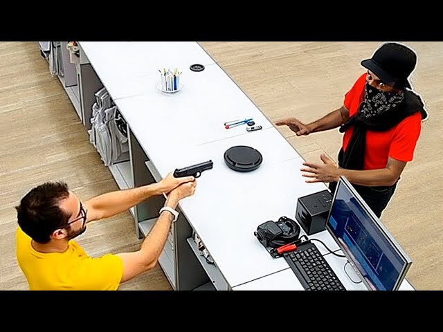 When Thieves Rob The Wrong Store!