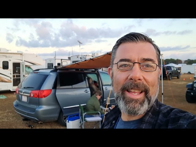 Van camping at Orlando Hamcation.  Take a tour of our budget camping setup while we make breakfast!