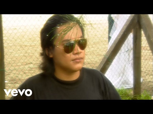 Spring - Romantis (Official Music Video)