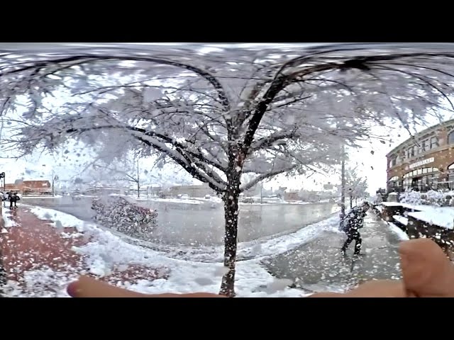 Snowing in 360!