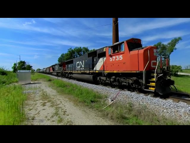 CN 5735 East -  an EMD SD75I in 360 Degrees - on 8-13-2020
