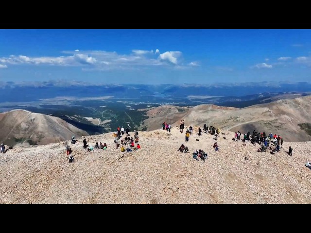 Group to honor fallen heroes by climbing four 14ers