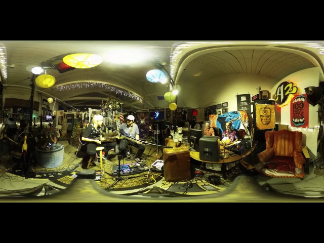 Rocket Shop Radio Hour with Ian Steinberg & Clever Girls