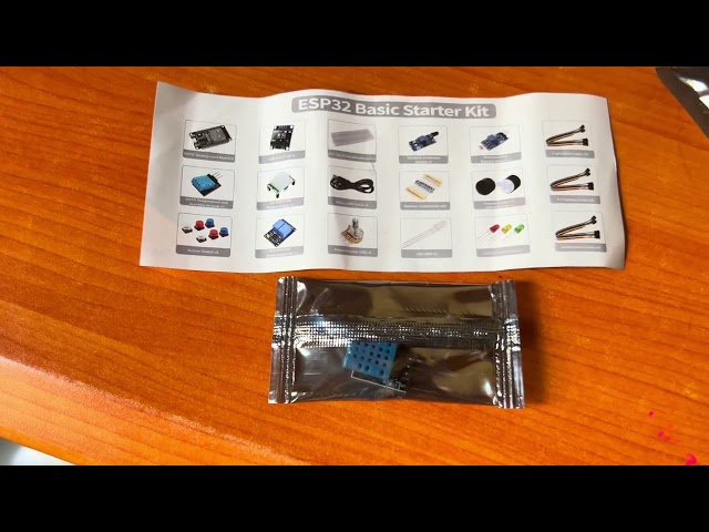 Unboxing a ESP32 starter kit. Basic overview. 