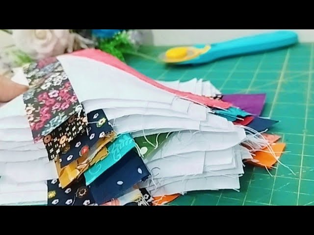 🩷"My Favorite Quilt pattern Ever (and why you'll love it too)" Scraps fabrics Quilt