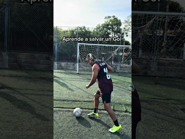 Tutorial de como salvar un Gol 💯🥲😃 #viralreelsシ #viralshort #humor #football #soccer #viral
