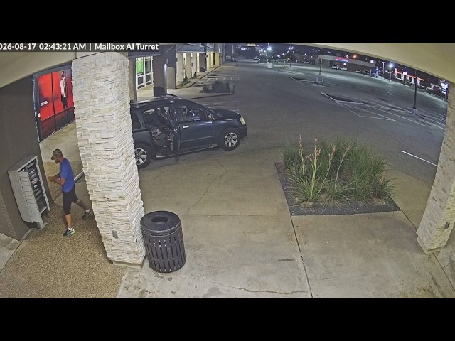 Suspect uses possible master key to plunder cluster mailbox in the Westchase area