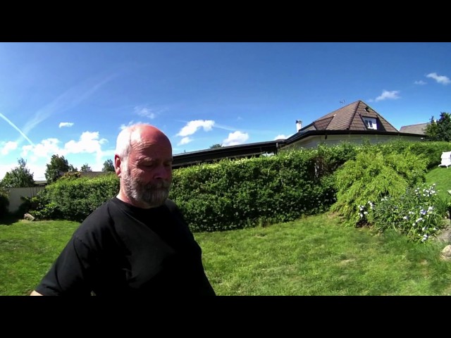 Xiaomi Mijia Mi 360 cam: Test 4 camera rotated 90° stitched with Muvee