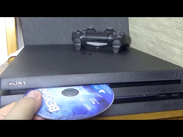 PS4 ~ How to insert DISC into Your Playstation 4 (PRO) ~ Tutorial ~sort version