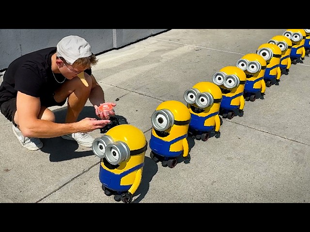 I Made Working Minions to Troll my Town