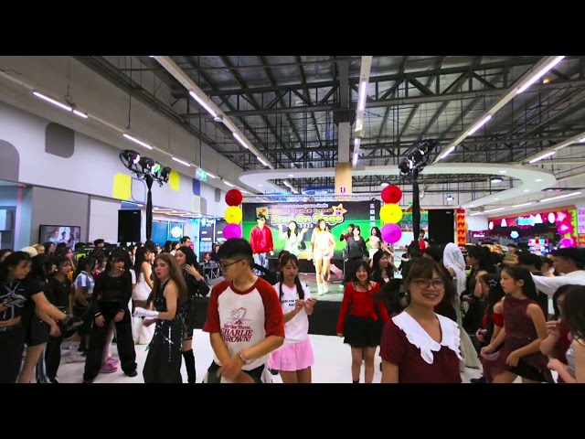 [2025 07 19] Random Dance : STEP ON STAGE 2025 : Late 25 Minutes [VR180]