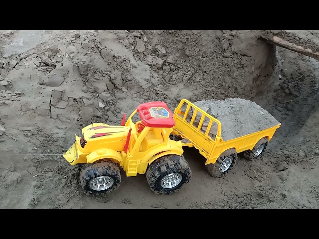 LORD OF TRACTORS! HAY BALING WITH JCB FASTRAC TRACTORS l adam ji tractor