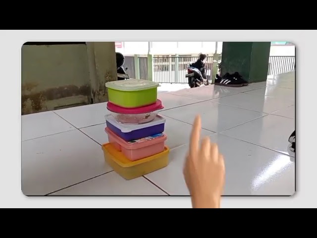Vidio Demontrasi Informatika Materi  Stack (Tumpukan) dan Queue (Antrean) kelompok 2