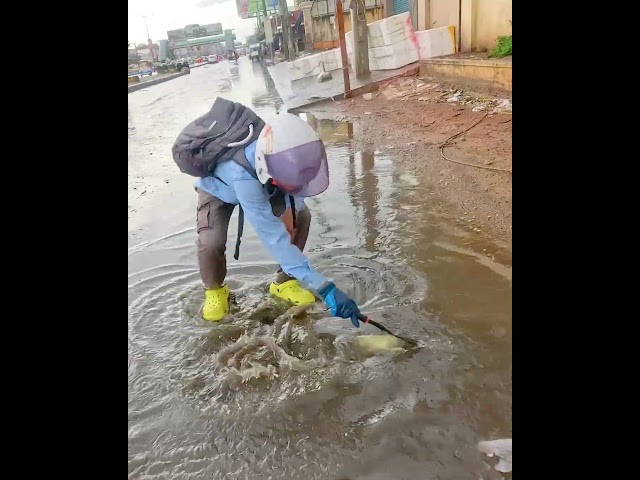 Clearing Tons of Mud and Trash From Storm Drain #flooding #stormwaterdrain #satisfying #stormdrain