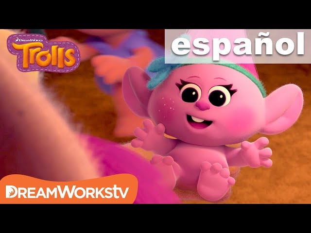 Los Primeros 5 Minutos de Trolls | TROLLS @DreamWorksTVEspañol