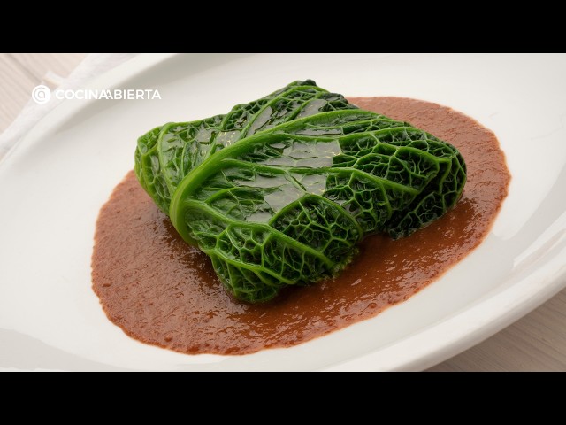 HOJAS de COL RELLENAS de MORCILLA de ARROZ 🥬 | La receta de APROVECHAMIENTO más sabrosa