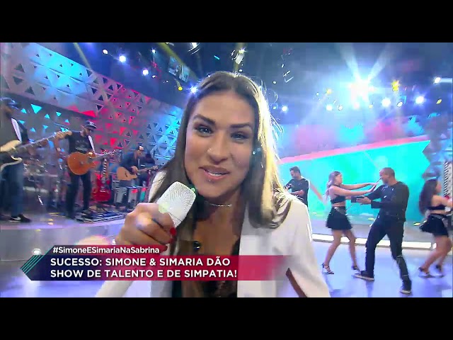 Dupla Simone e Simaria canta o hit Loka e coloca a plateia de Sabrina Sato para dançar