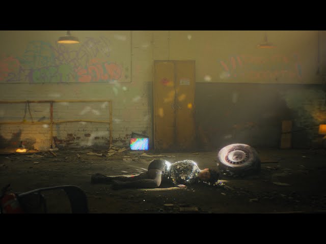 Spiritbox - Ultraviolet (Official Music Video)
