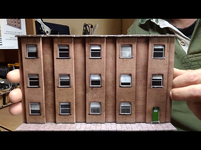 Low relief buildings for HO/OO  scale model Rail layout