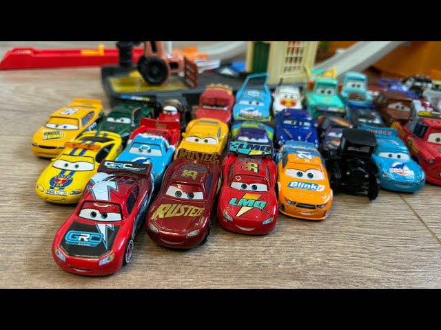 Disney Pixar Cars Track Test Review | Lightning McQueen & Friends