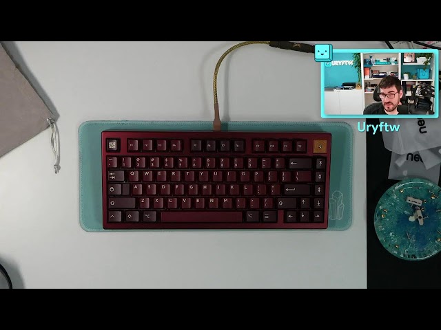 Montando un Neo75 Cu burgundy con teclas PBTFans Count Dracula y switches Gateron l'Orange